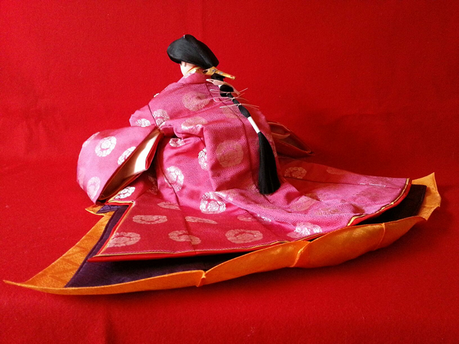 尺三寸官女(上巳)