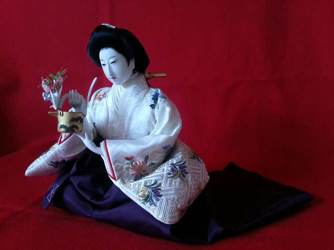 尺三寸刺繍官女