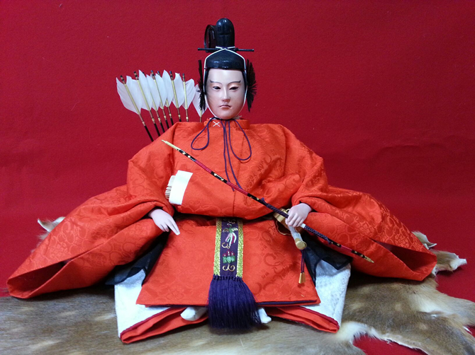 尺三寸随臣