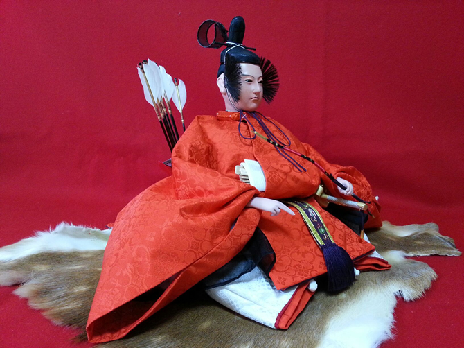 尺三寸随臣